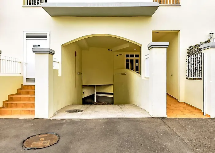 Tenerife Cerca Del Aeropuerto منزل للإقامة