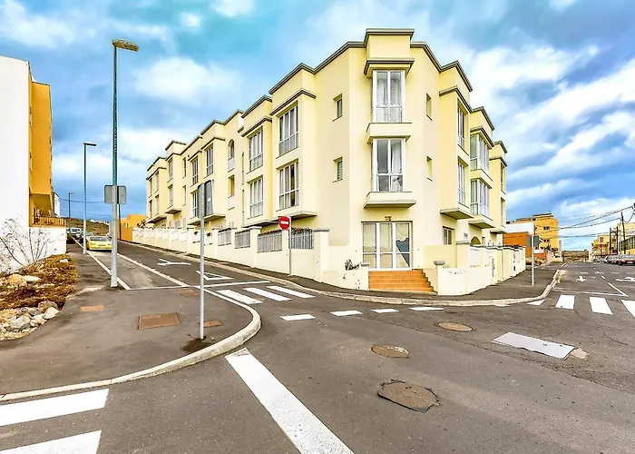 Tenerife Cerca Del Aeropuerto سان إيسيذرو