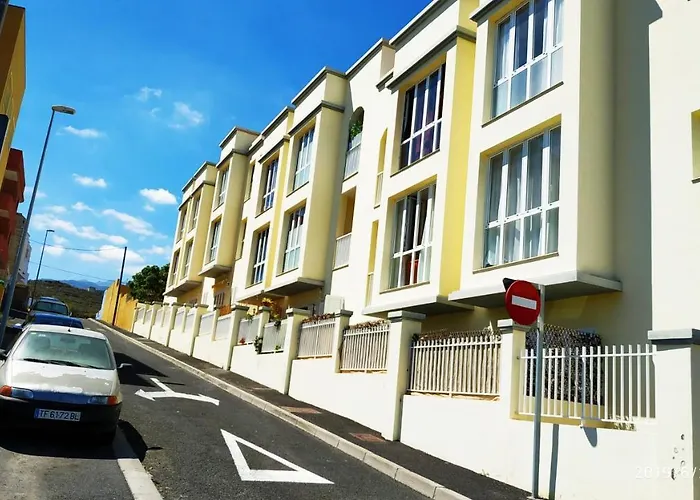 Tenerife Cerca Del Aeropuerto منزل للإقامة